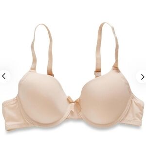 Carisma Everyday T-shirt Bra Nude 38D Demi Coverage Neutral Smooth
